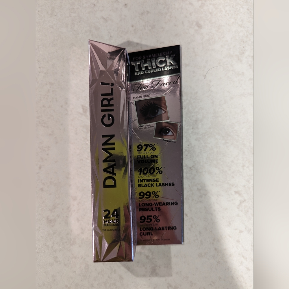 Too Faced Damn Girl Mascara